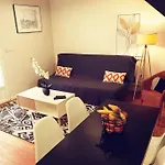 Chaleureuse Maisonnette Lyon Meyzieu